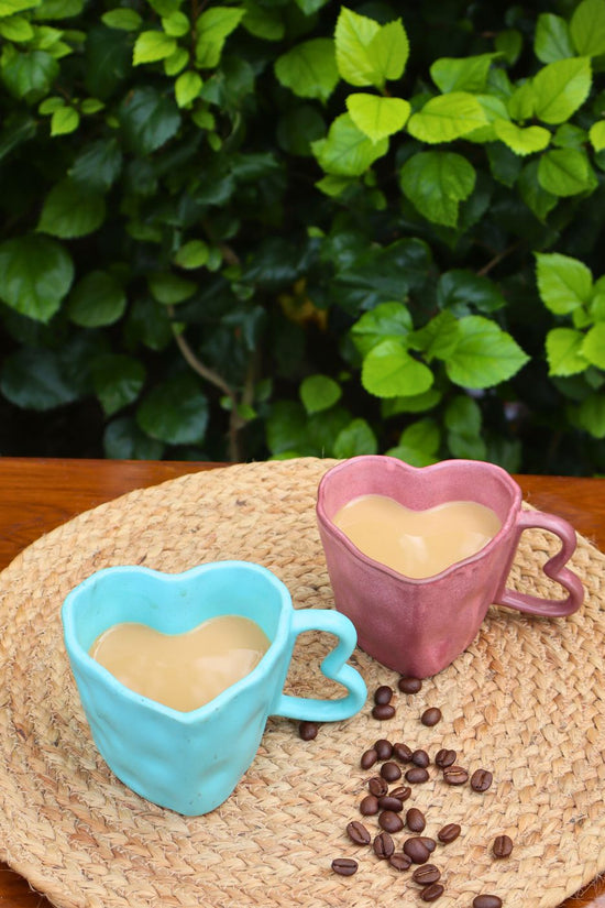 Heart shaped mugs made by ceramic 