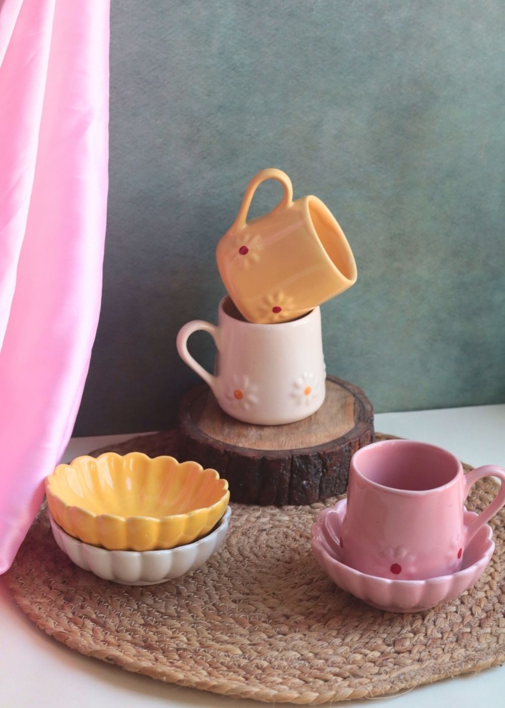 Set of 6 Lily Mug & Flower Ice Cream Bowl (for the price of 5) with premium quality material