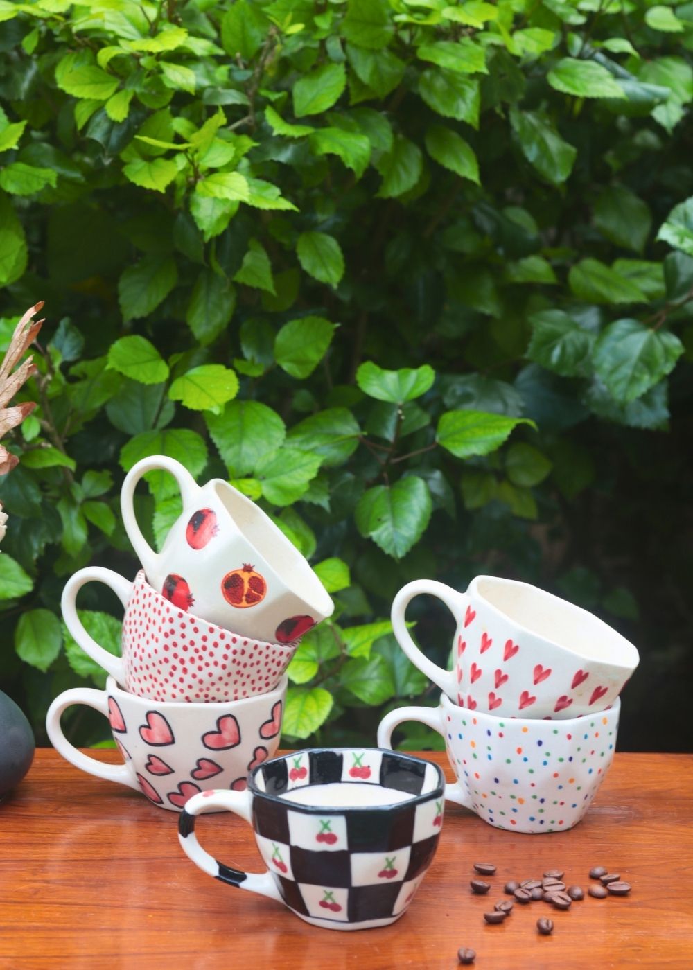 Set of 6 Heart & Polka Mugs (for the price of 5) with premium quality