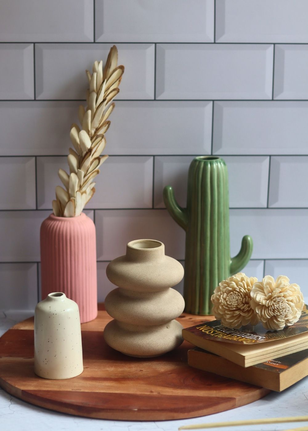 buy 3, get 4 vases made by ceramic