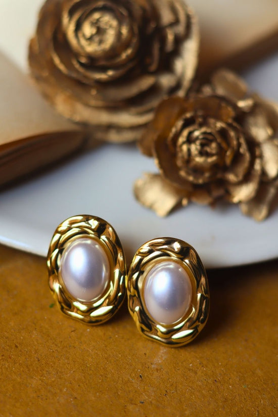 Waterproof Statement Pearl Earring