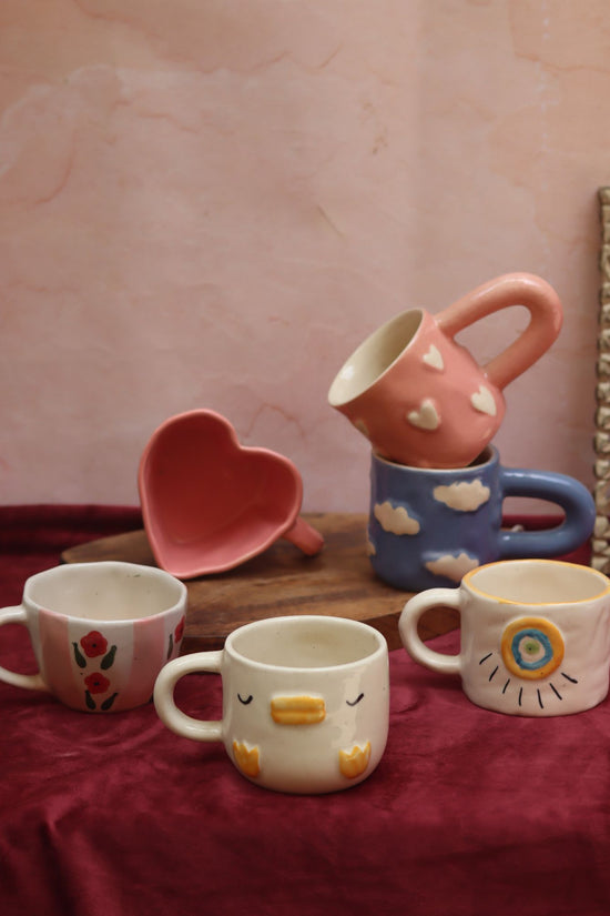 Set of 6 most aesthetic mugs (for the price of 5)