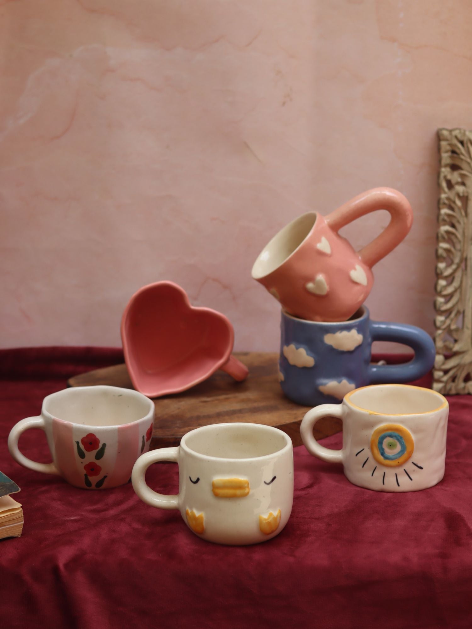 Set of 6 most aesthetic mugs (for the price of 5)