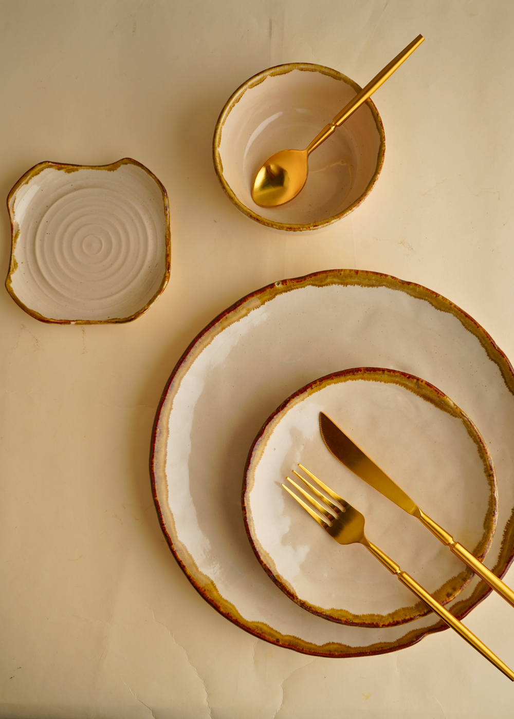 ivory stoneware dinner set made by ceramic 
