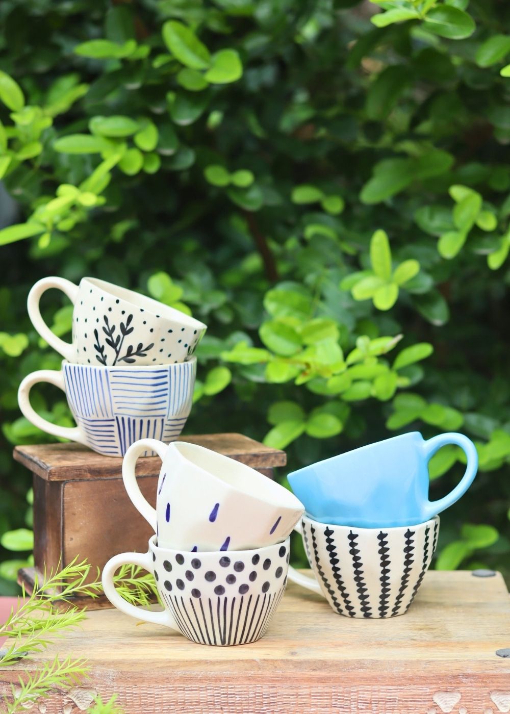 Set of 6 Modern Meets Classic Mug (for the price of 5) with premium quality material