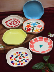 handmade Set of 6 (colorful) handmade dessert plates (For the price of 5)