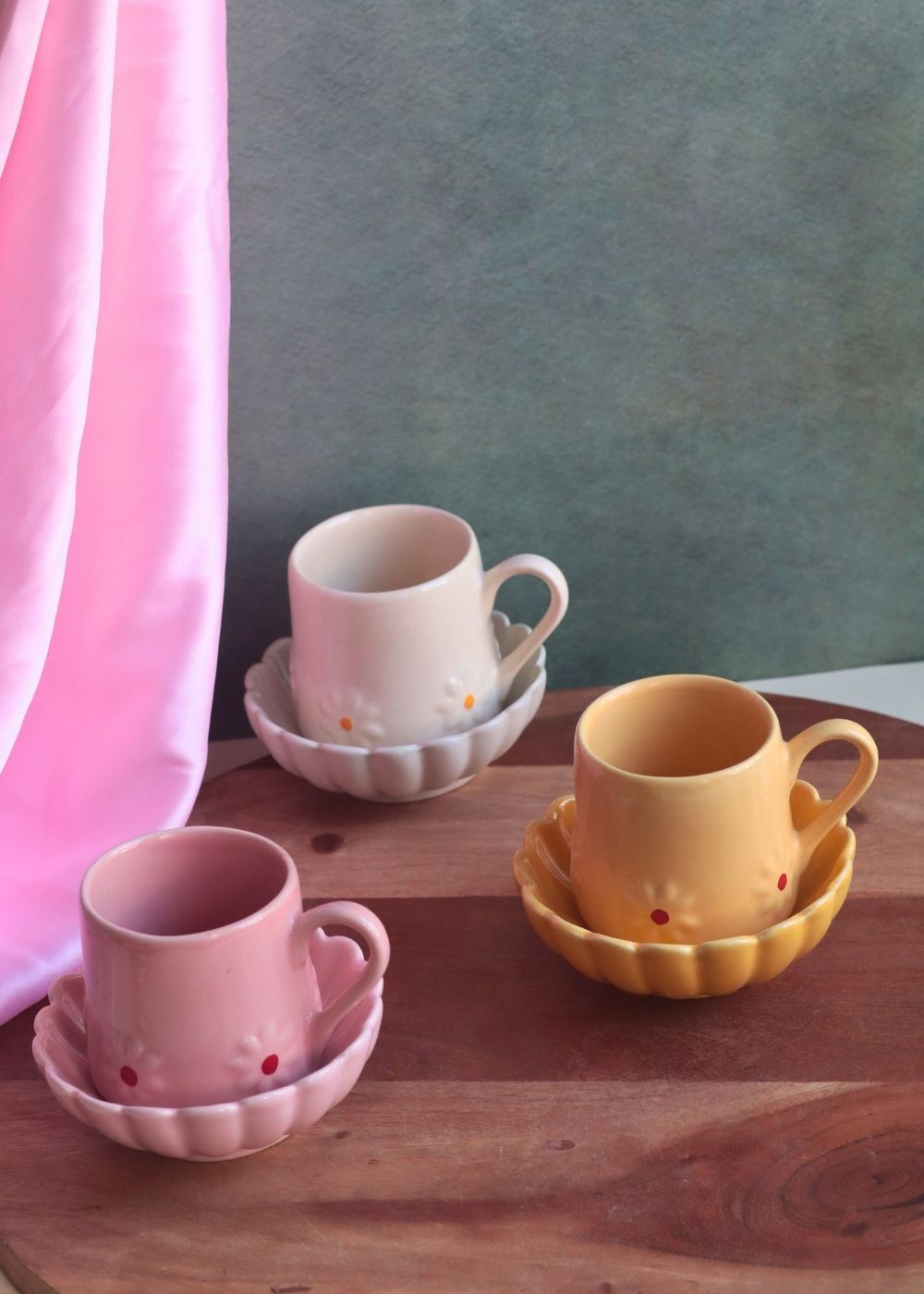 Handmade Set of 6 Lily Mug & Flower Ice Cream Bowl (for the price of 5)