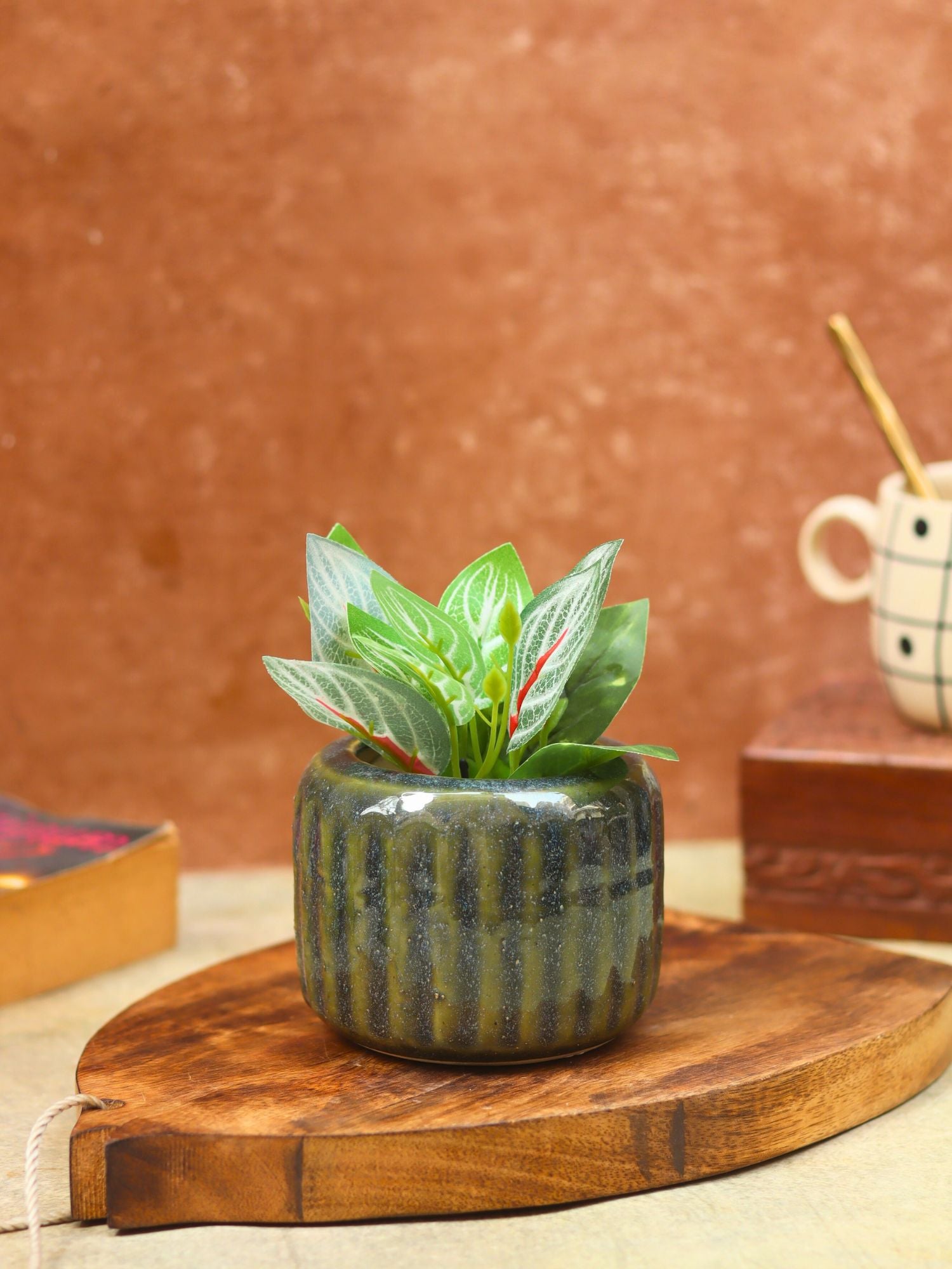 handmade Ribbed Green Planter - Small