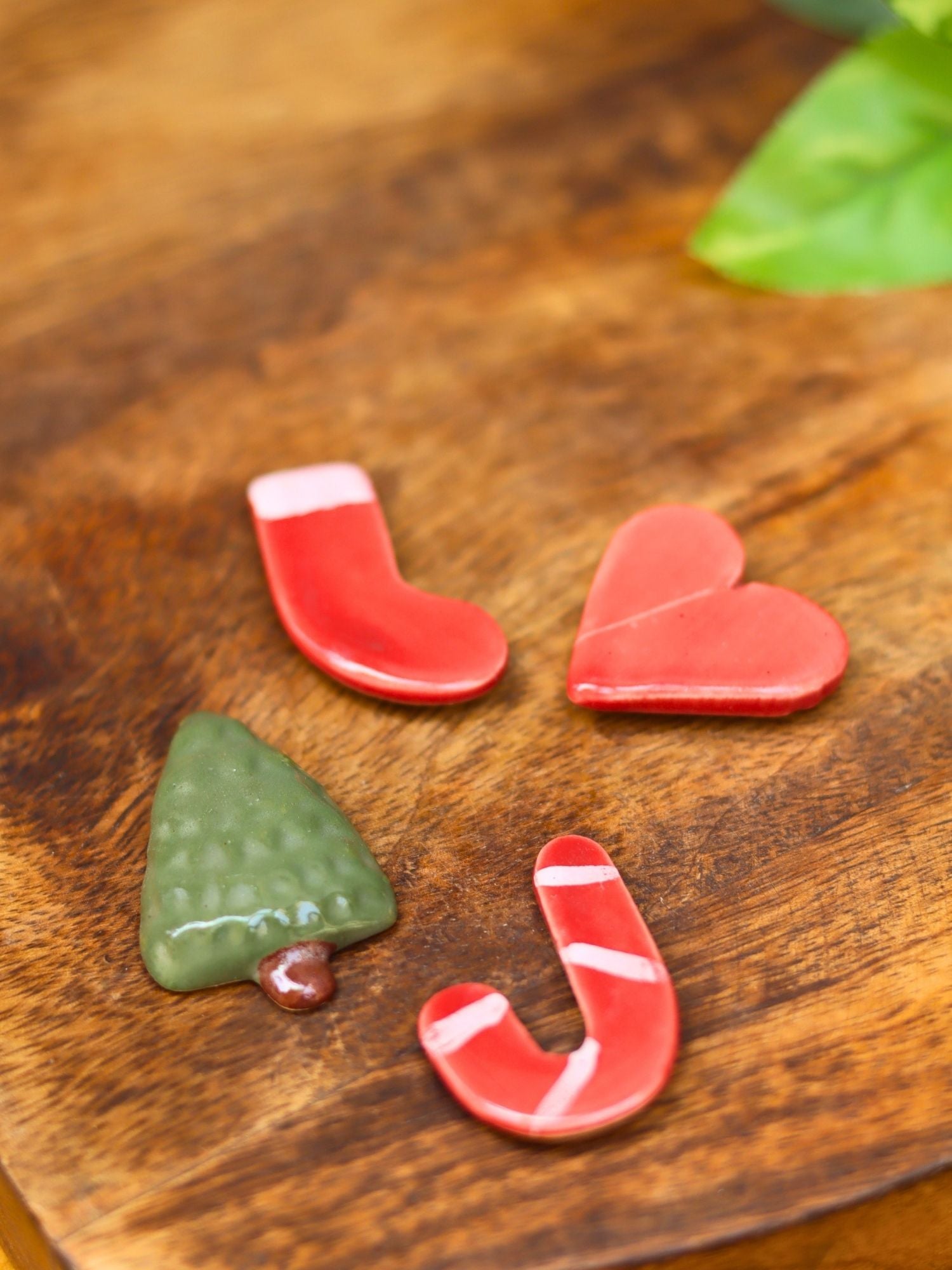 Christmasy Magnet's made by ceramic
