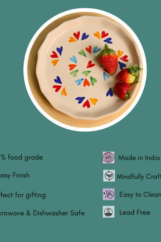 loveislove snack plate with details