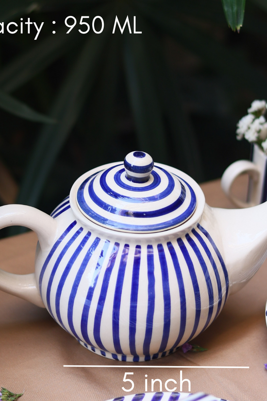 Thin stripes tea pot height & breadth