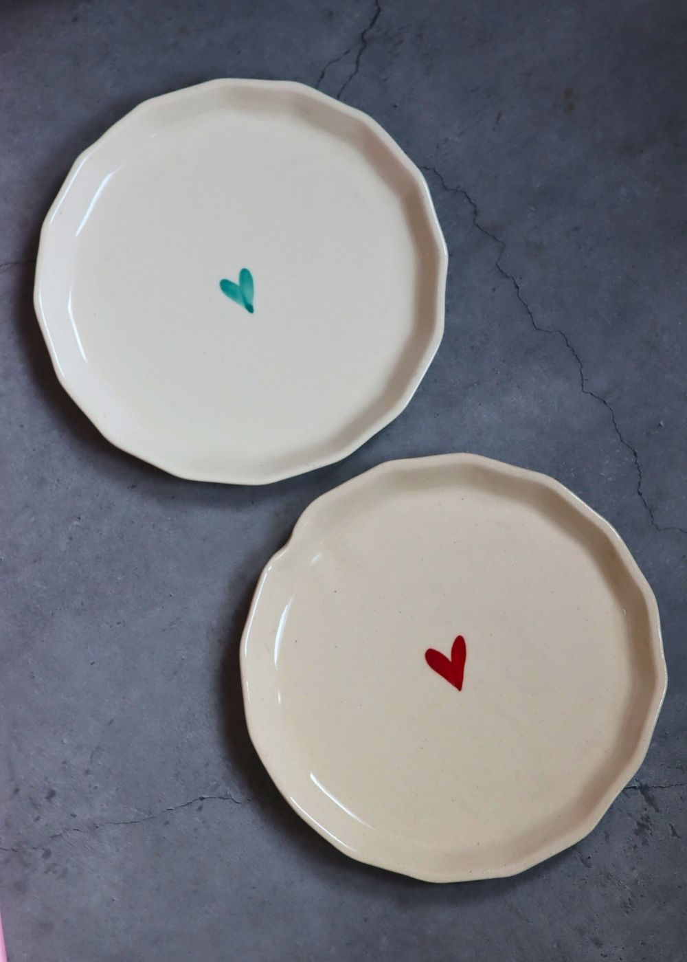 Snack Plates with Unique Heart Print