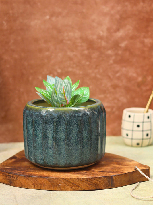 Handmade Ribbed Green Planter - Large