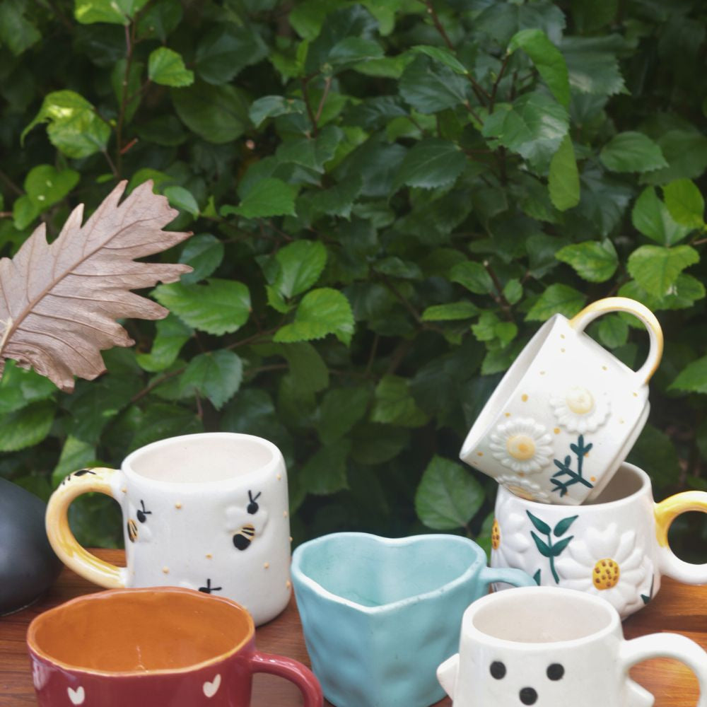 Set of 6 Floral & Heart Mugs (for the price of 5) made by ceramic