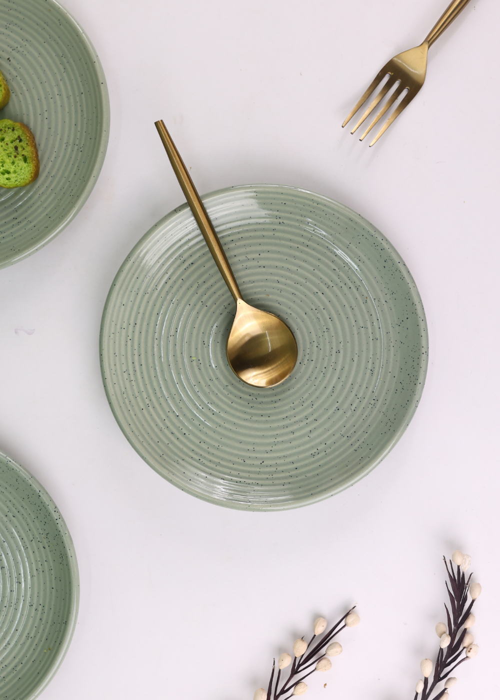Dinner plate