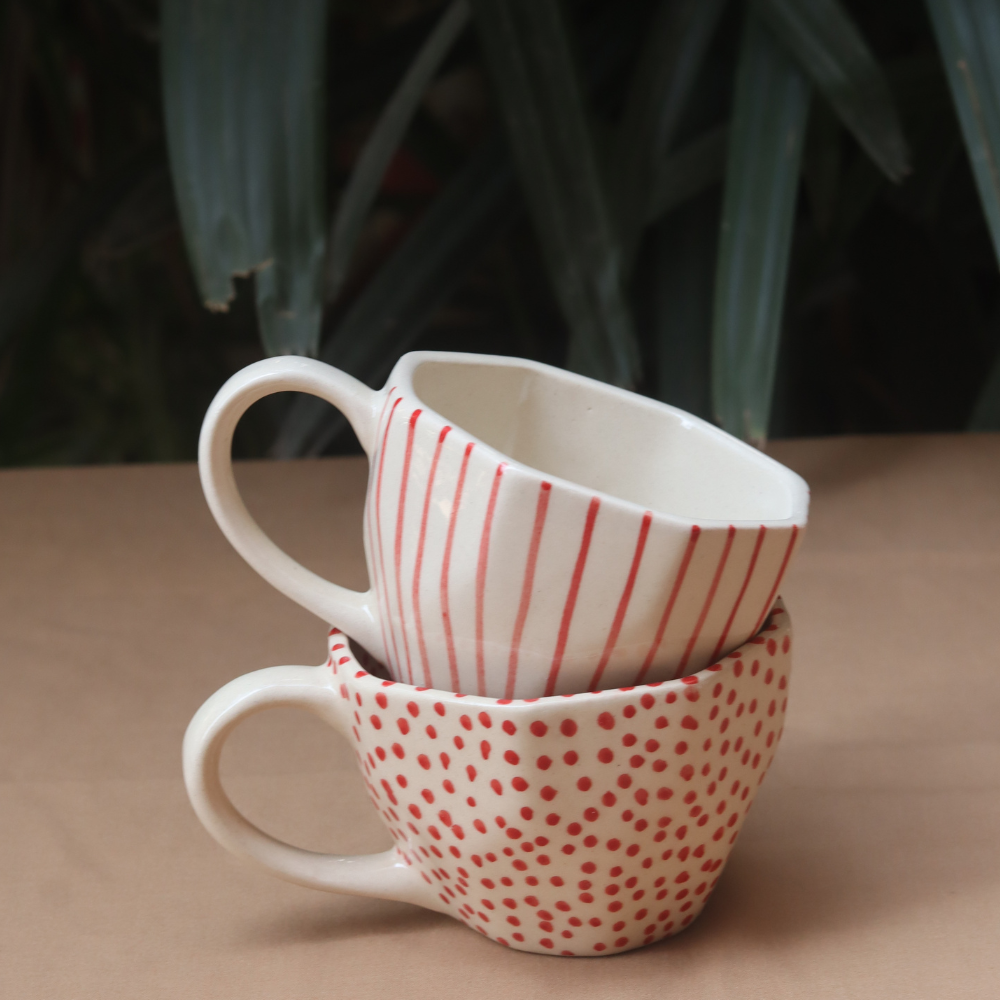 red polka & red lined mud made by ceramic 