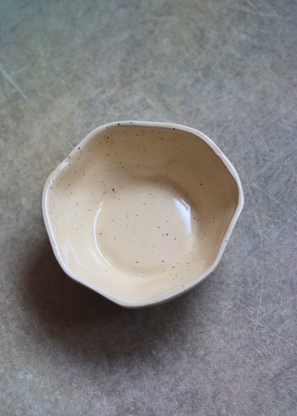 Dinnerware ceramic creamy bowl