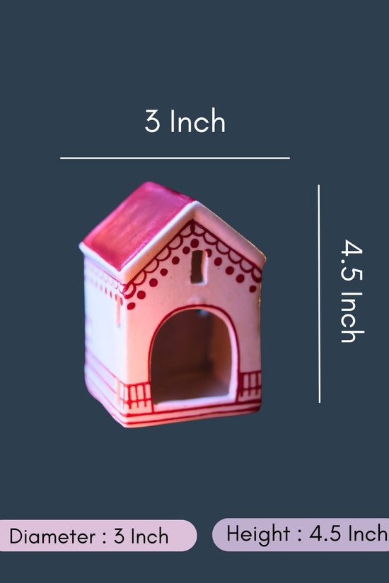 Christmas Hut Tea light Holder with size & fit