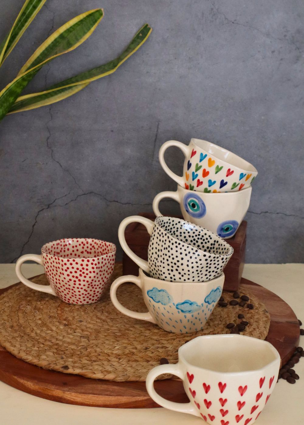 handpainted mugs made by ceramic 