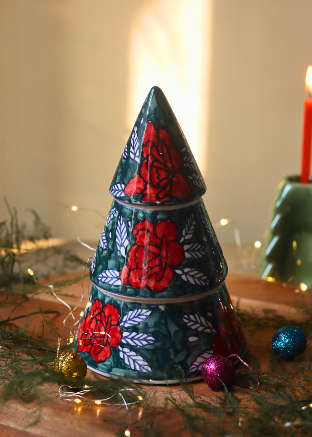 Handmade ceramic green & red flowers christmas tree 