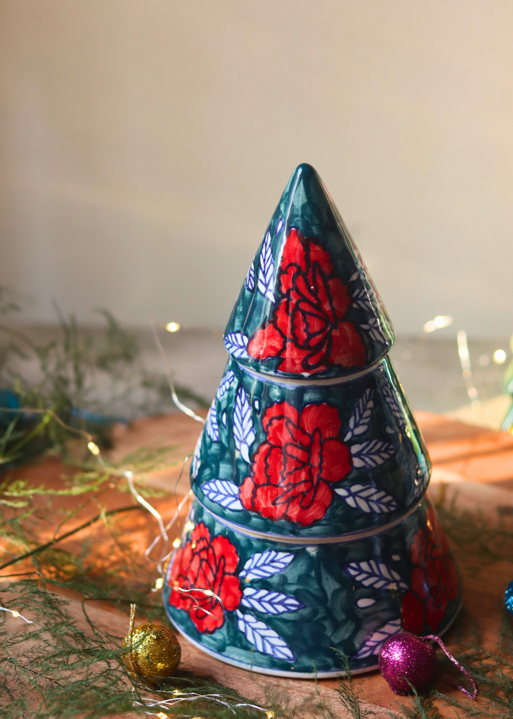 Christmas tree red & green color
