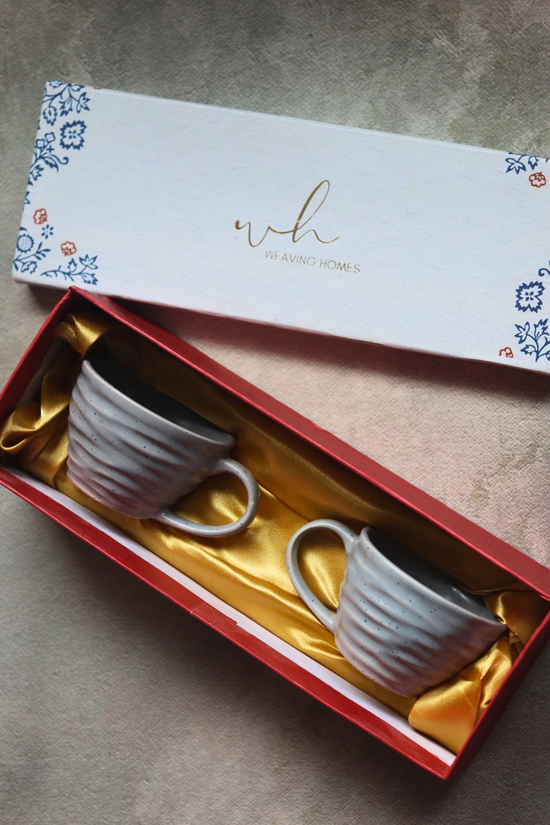 Grey twirl coffee mugs in gift box 