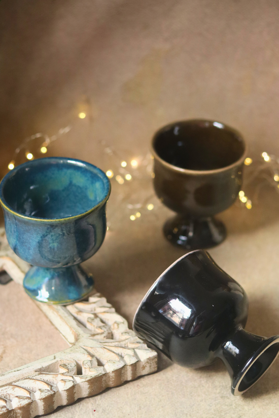 glossy ice cream goblet made by ceramic 