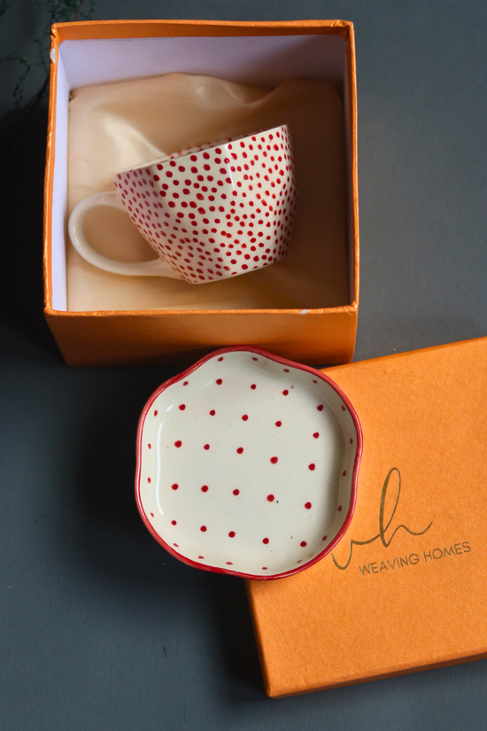 Red polka mug & red polka dessert plate in a gift box