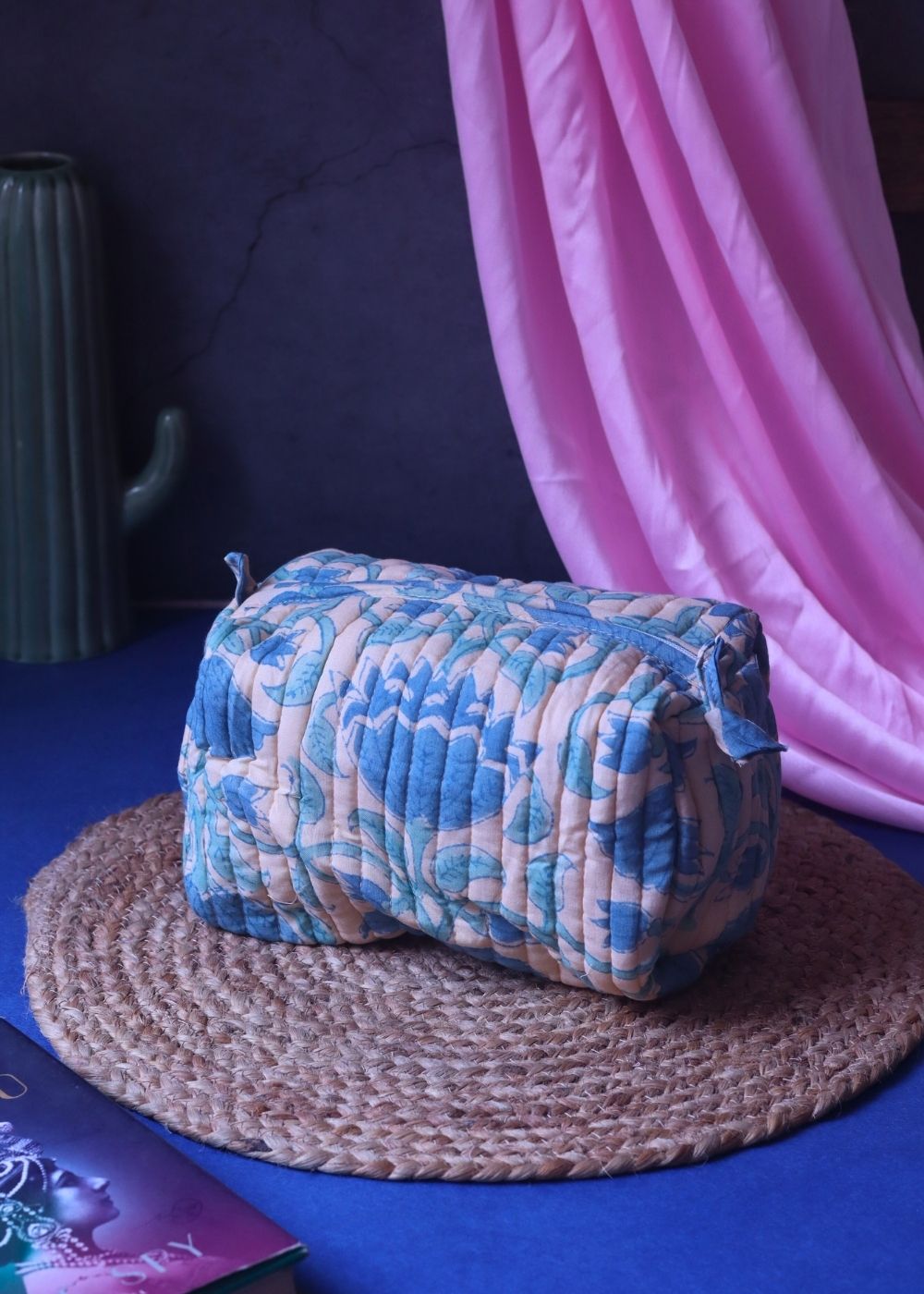 Aqua Magic Toiletry Bag - Medium made by cotton