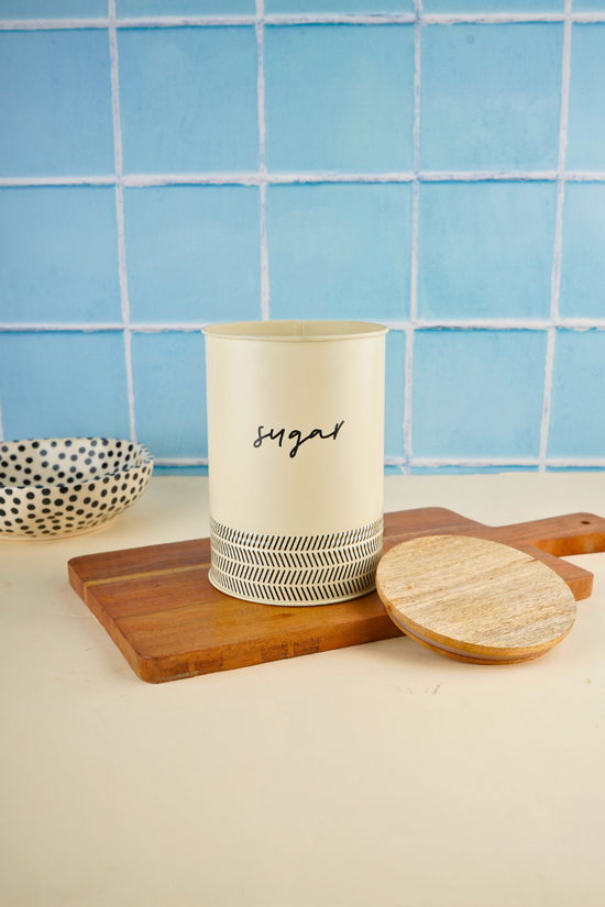 Sugar metal jar with wooden lid 