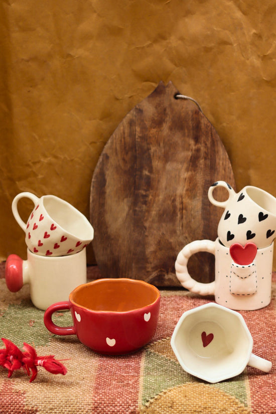 Set of 6 Heart Sip Mugs (for the price of 5)