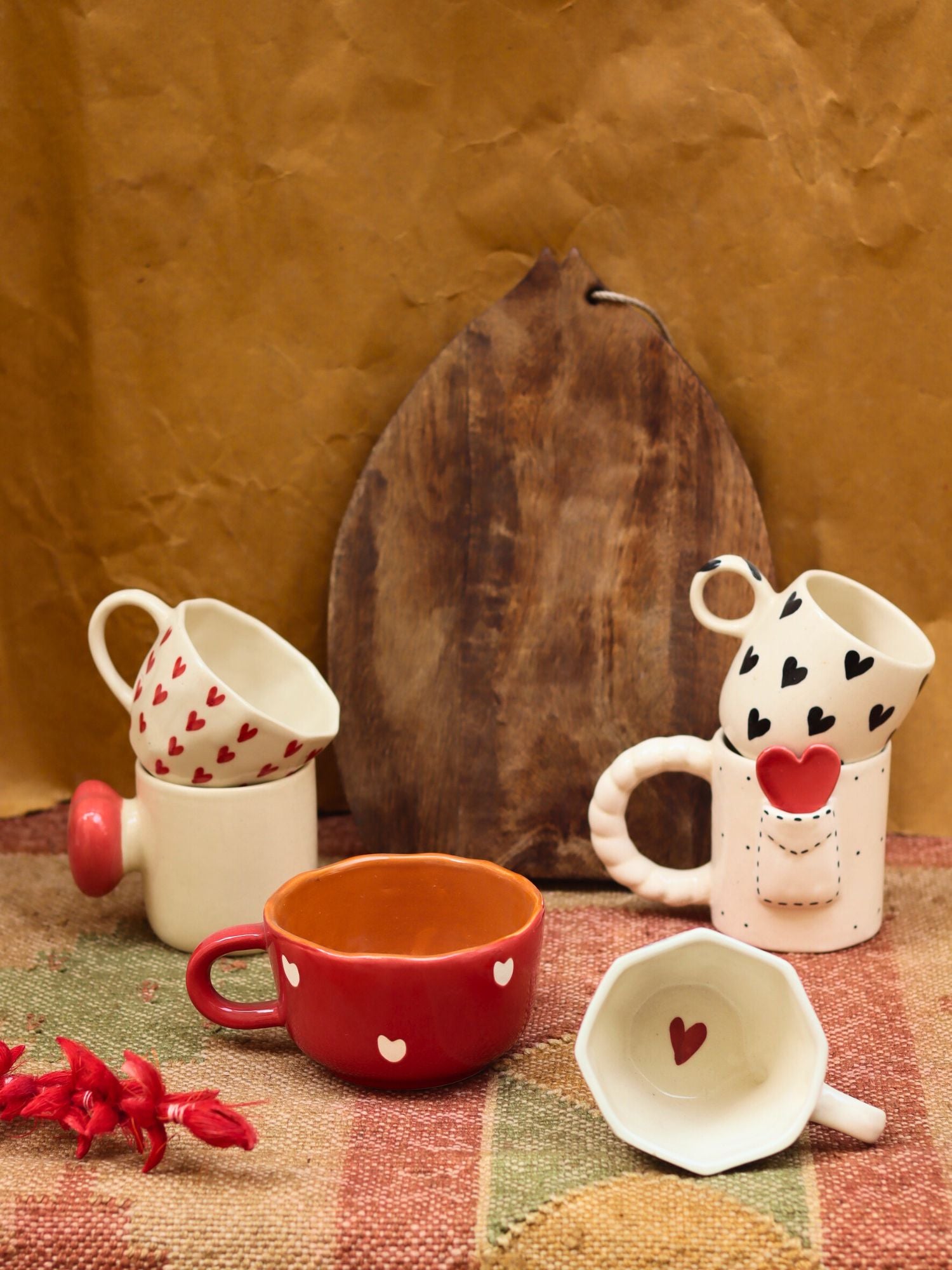 Set of 6 Heart Sip Mugs (for the price of 5)