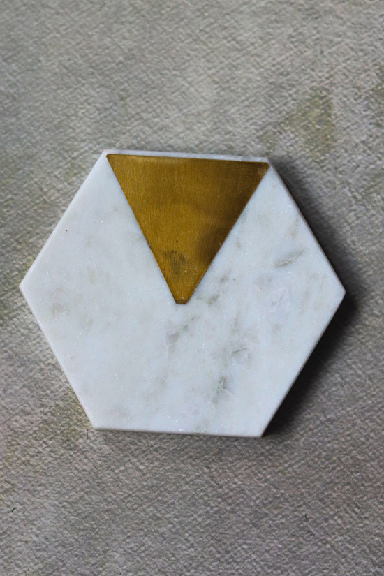 White marble coaster for tea & coffee mug