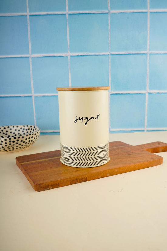 Kitchenware sugar jar with lid 