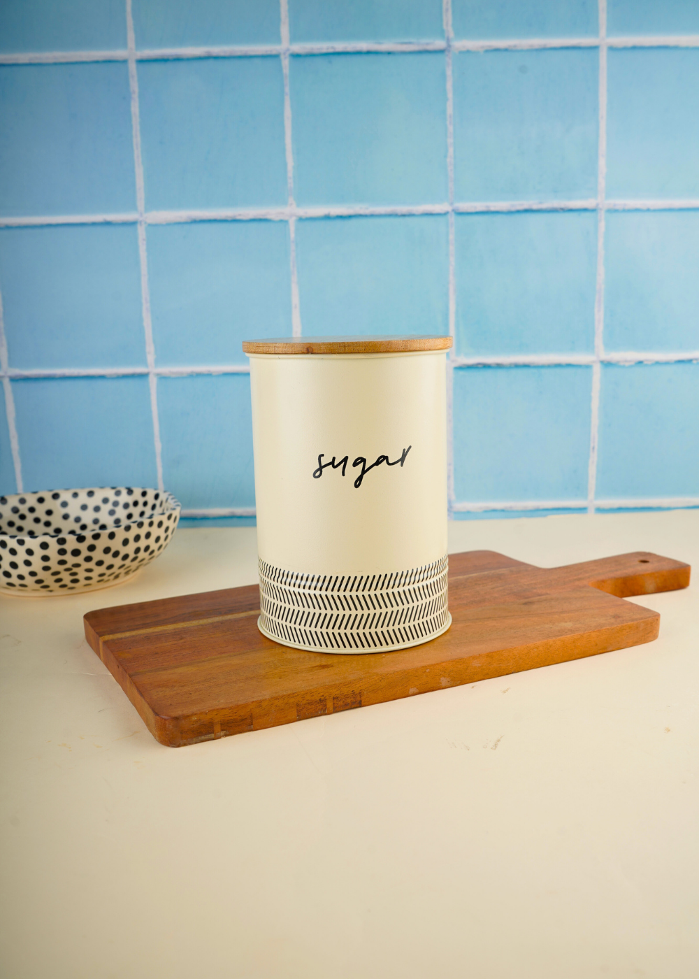 Kitchenware sugar jar with lid 