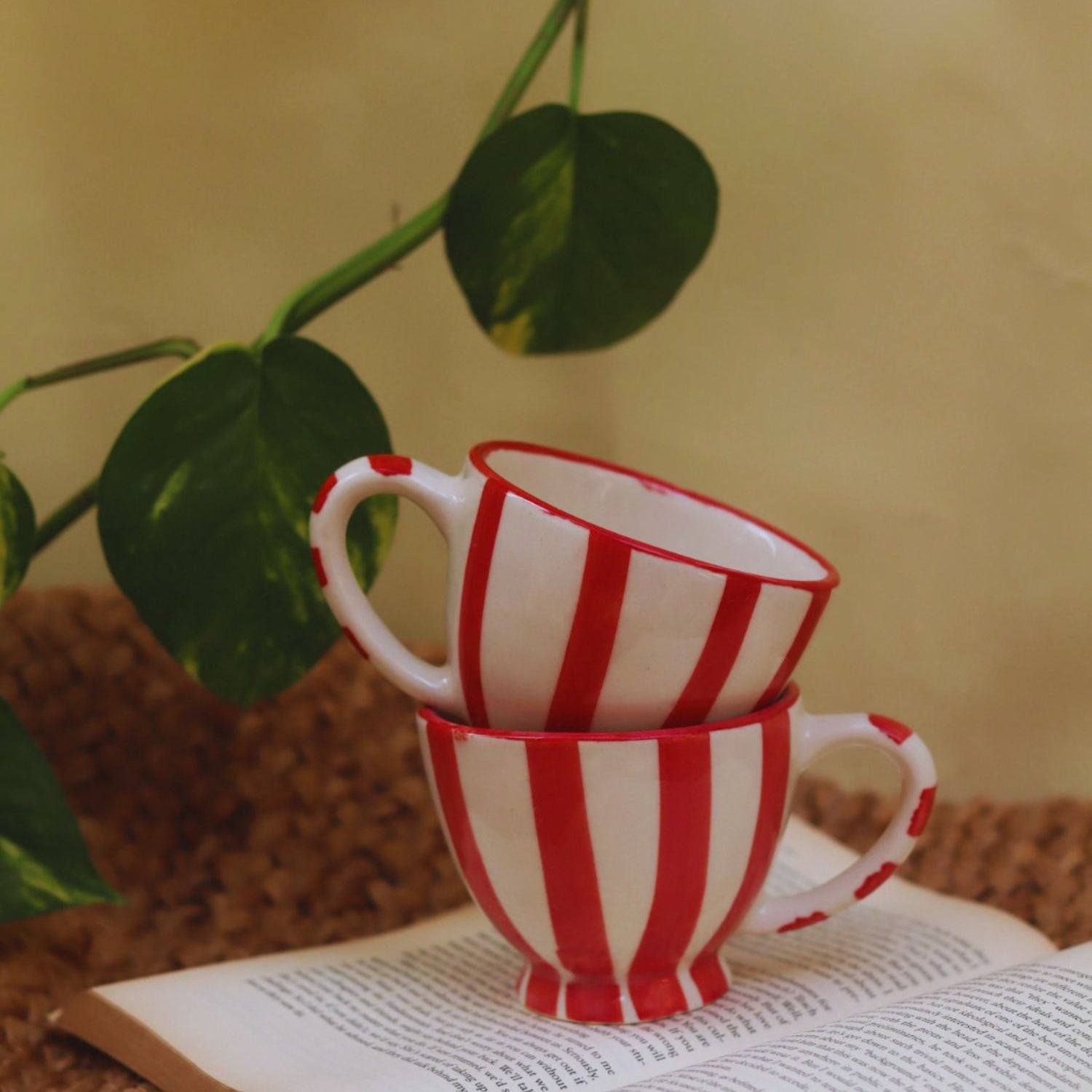 Red & White Striped Mug made by ceramic