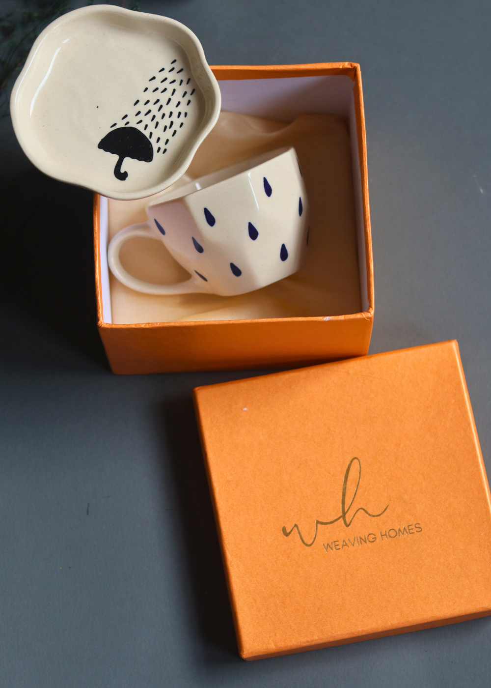 Handmade coffee mug & dessert plate in a gift box