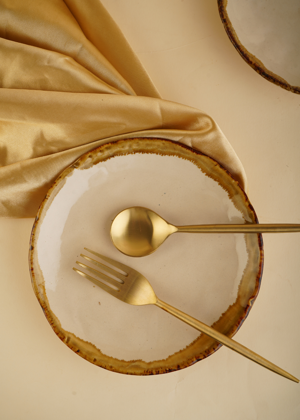 Ceramic cutleries with fork & spoon