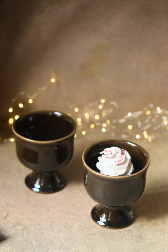 glossy black ice cream goblet made by ceramic 