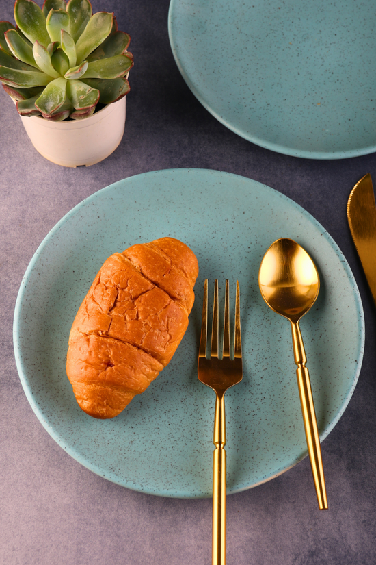 Teal Quarter Plates for Dinnerware