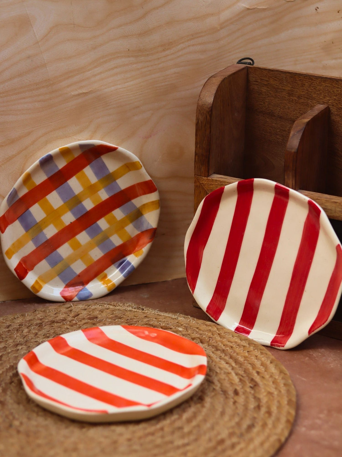 Set of 3 - Striped Dessert Plates Combo with premium quality material