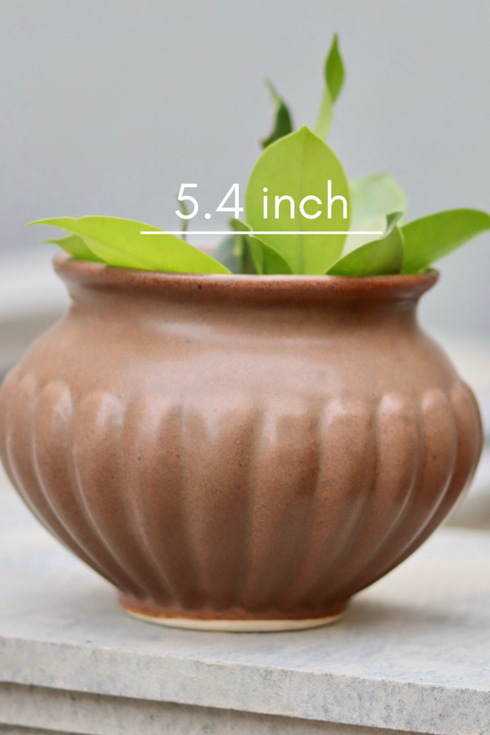 Brown kalash planter height and breadth