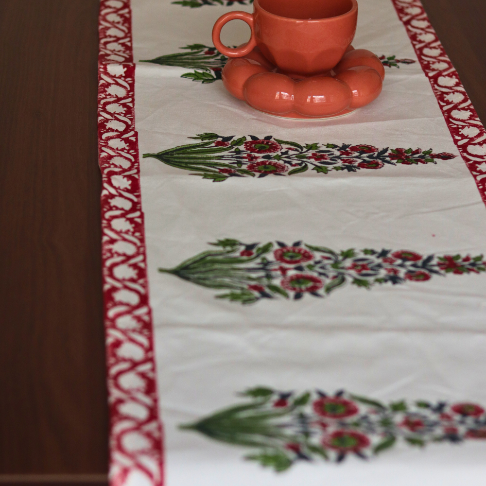 Fern & floral table mat & napkin with tea cup