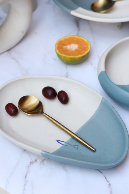 handmade coastal catch platter made by ceramic 
