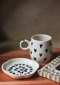 black heart mug & black heart dessert plate made by ceramic 