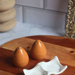 egg salt & pepper shaker with premium quality material