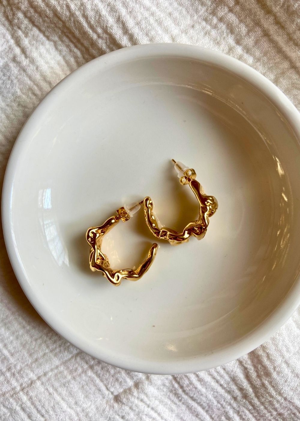 Crinky Crumble Earrings with premium quality material