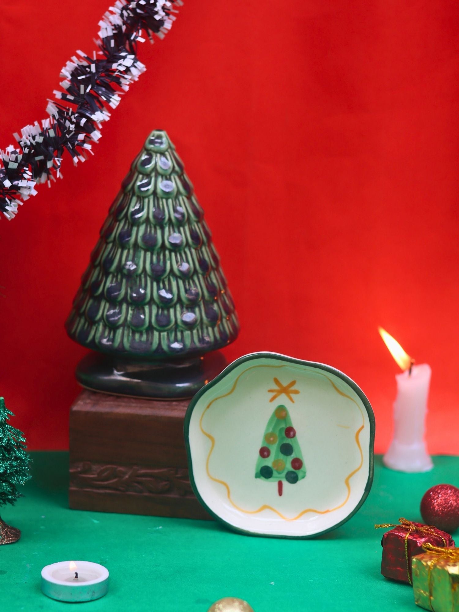 Set of 2 - The Xmas tree & Dessert plate combo with premium quality material