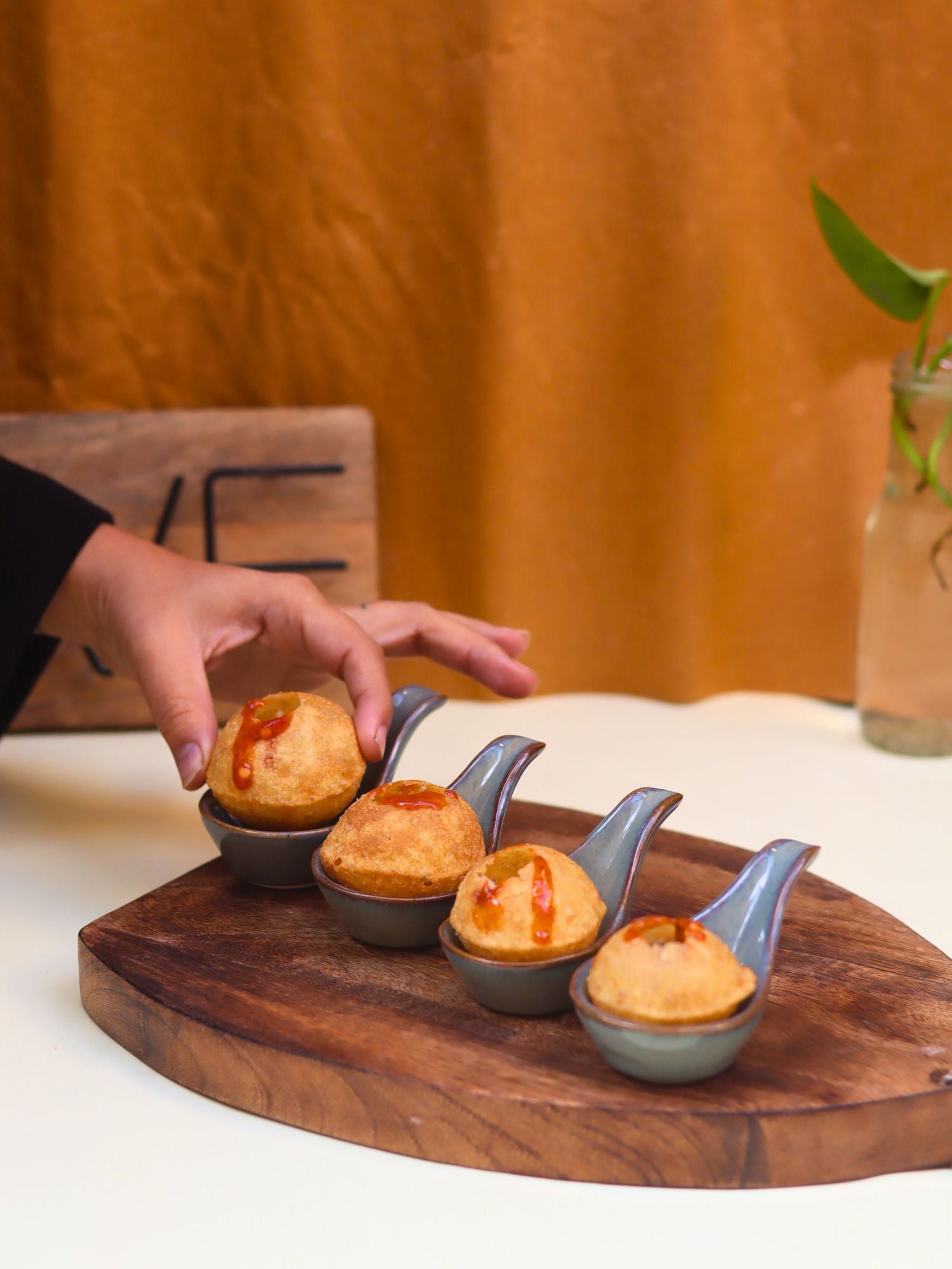 Gol Goppa Server with premium quality mateirlal