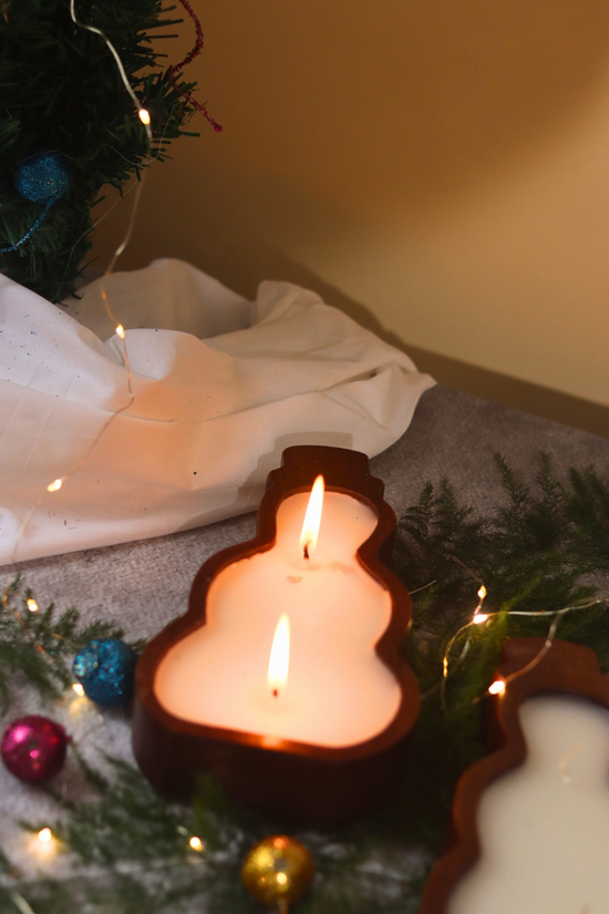 Snowman shaped soy wax candle for christmas